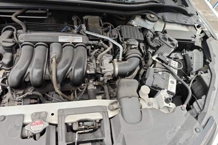Used Honda Vezel 2017 1.5L CVT 2WD Comfort Model Engine Bay Left