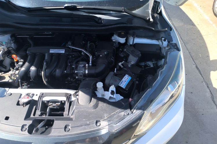 Used Honda Vezel 2017 1.5L CVT 2WD Comfort Model Engine Bay Left