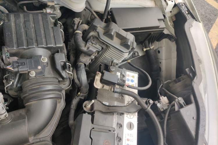 Used Honda Vezel 2017 1.5L CVT 2WD Comfort Model Engine Bay Left
