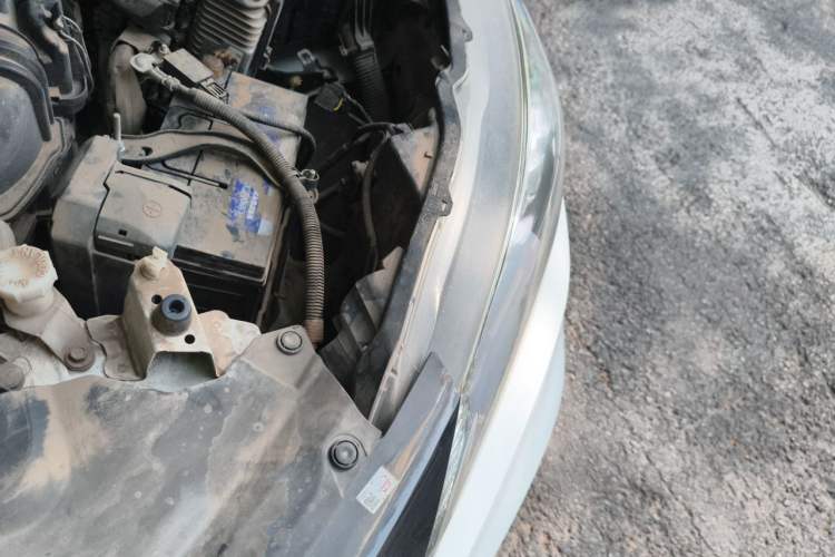 Used Honda Vezel 2017 1.5L CVT 2WD Comfort Model Engine Bay Left