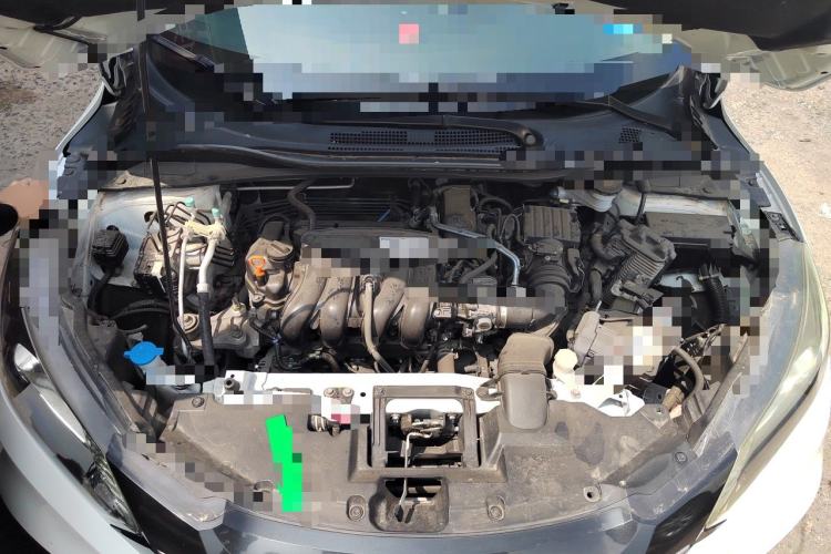 Used Honda Vezel 2017 1.5L CVT 2WD Comfort Model Engine Bay