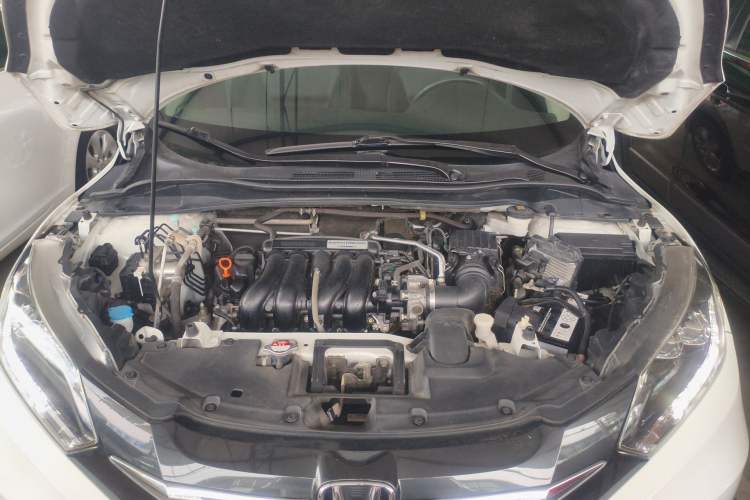 Used Honda Vezel 2017 1.5L CVT 2WD Comfort Model Engine Bay
