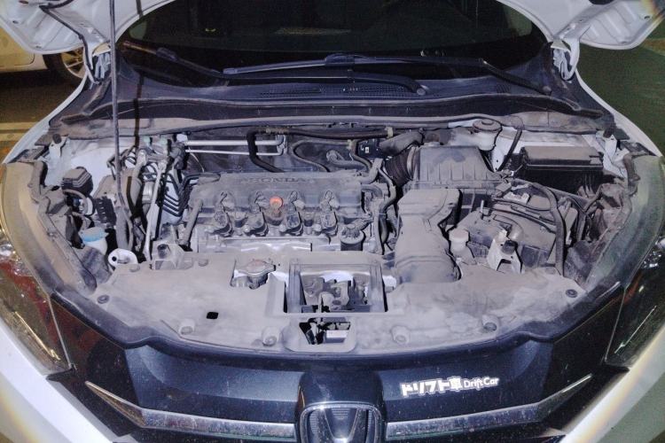 Used Honda Vezel 2017 1.8L CVT Front-Wheel Drive Pioneer Edition Engine Bay