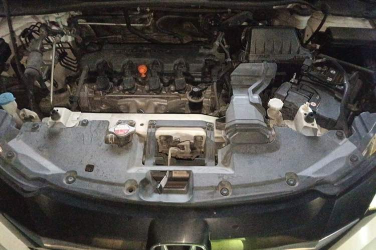Used Honda Vezel 2017 1.8L CVT Front-Wheel Drive Pioneer Edition Engine Bay
