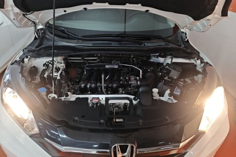 Used Honda Vezel 2017 1.5L CVT 2WD Comfort Model Engine Bay