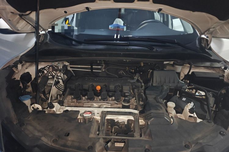 Used Honda Vezel 2017 1.8L CVT Front-Wheel Drive Pioneer Edition Engine Bay Right