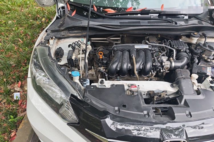 Used Honda Vezel 2017 1.5L CVT 2WD Comfort Model Engine Bay Right