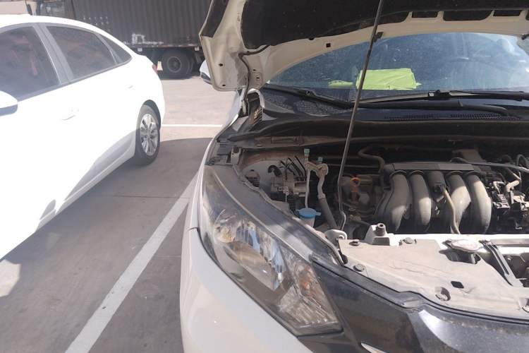 Used Honda Vezel 2017 1.5L CVT 2WD Comfort Model Engine Bay Right