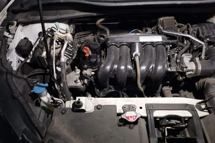 Used Honda Vezel 2017 1.5L CVT 2WD Comfort Model Engine Bay Right