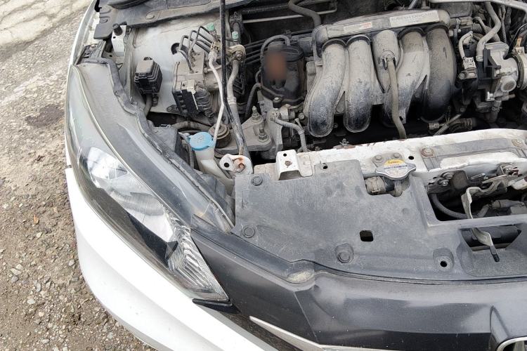 Used Honda Vezel 2017 1.5L CVT 2WD Comfort Model Engine Bay Right