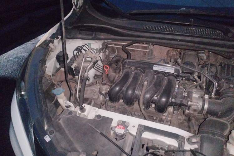 Used Honda Vezel 2017 1.5L CVT 2WD Comfort Model Engine Bay Right