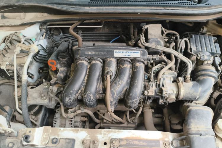 Used Honda Vezel 2017 1.5L CVT 2WD Comfort Model Engine Bay