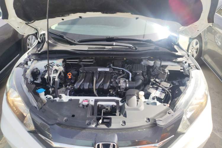 Used Honda Vezel 2017 1.5L CVT 2WD Comfort Model Engine Bay