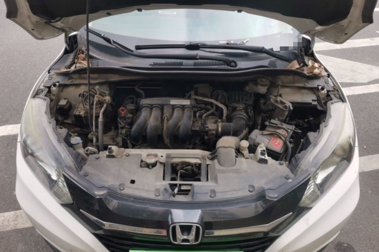 Used Honda Vezel 2017 1.5L CVT 2WD Comfort Model Engine Bay