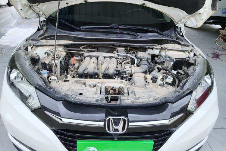 Used Honda Vezel 2017 1.5L CVT 2WD Comfort Model Engine Bay
