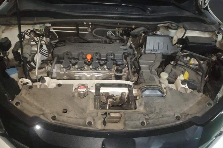 Used Honda Vezel 2017 1.8L CVT Front-Wheel Drive Pioneer Edition Engine Bay
