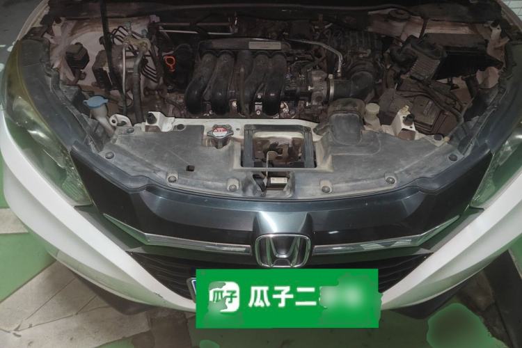 Used Honda Vezel 2017 1.5L CVT 2WD Comfort Model Engine Bay