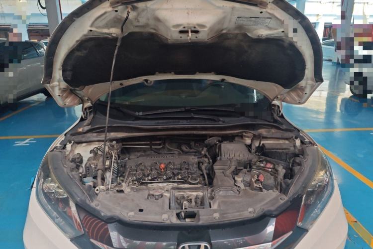 Used Honda Vezel 2017 1.8L CVT Front-Wheel Drive Pioneer Edition Engine Bay
