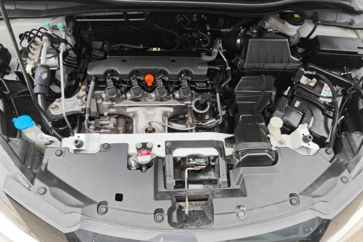 Used Honda Vezel 2017 1.8L CVT Front-Wheel Drive Pioneer Edition Engine Bay