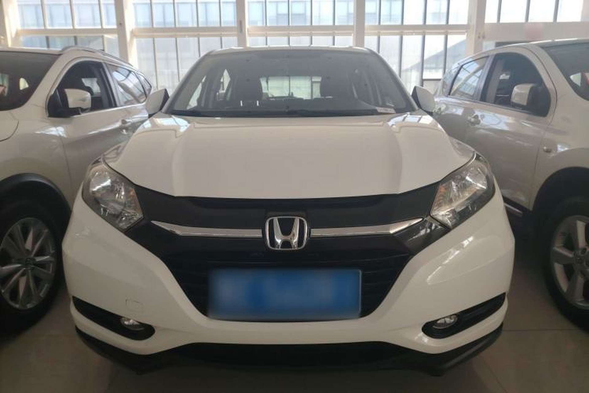 Used Honda Vezel 2017 1.5L CVT 2WD Comfort Model Exterior 1