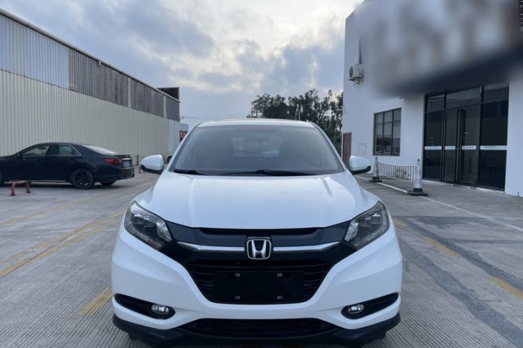 Used Honda Vezel 2017 1.8L CVT Front-Wheel Drive Pioneer Edition Exterior 1