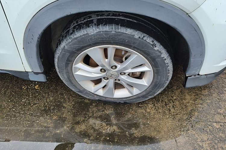 Used Honda Vezel 2017 1.5L CVT 2WD Comfort Model Exterior 1