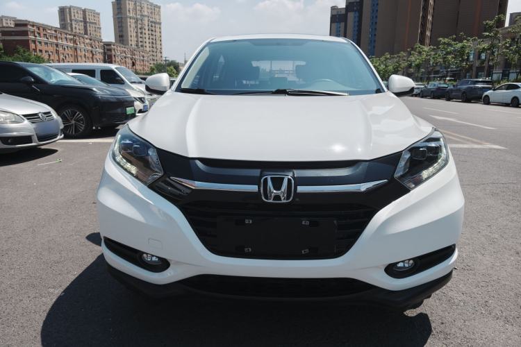 Used Honda Vezel 2017 1.8L CVT Front-Wheel Drive Pioneer Edition Exterior 1