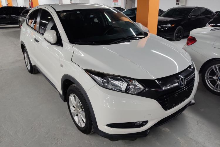 Used Honda Vezel 2017 1.5L CVT 2WD Comfort Model Exterior 1