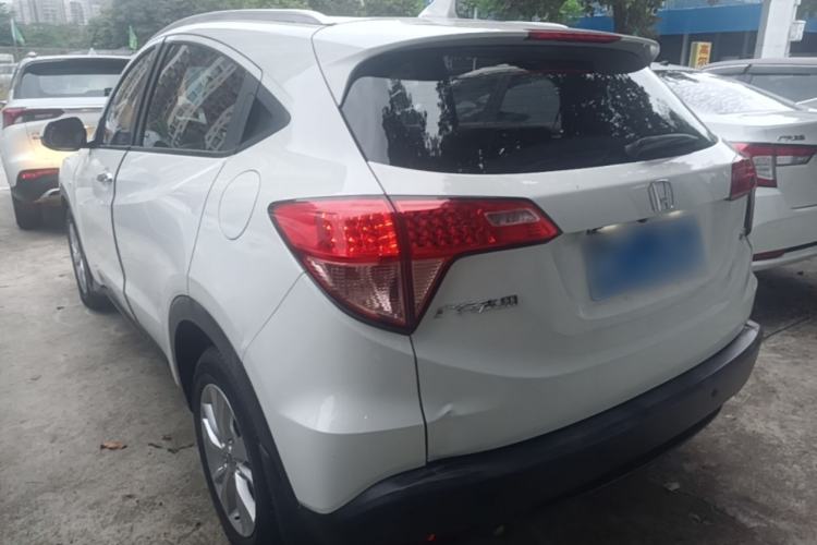 Used Honda Vezel 2017 1.5L CVT 2WD Comfort Model Exterior 2