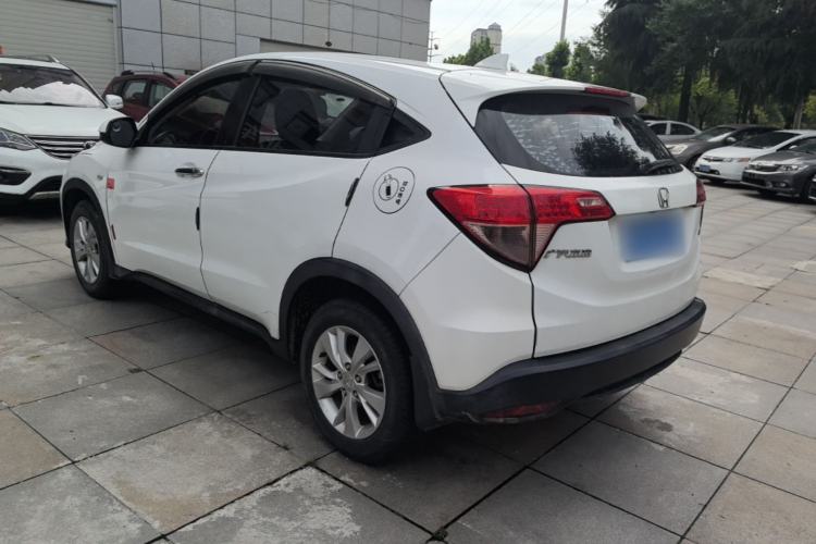 Used Honda Vezel 2017 1.5L CVT 2WD Comfort Model Exterior 2