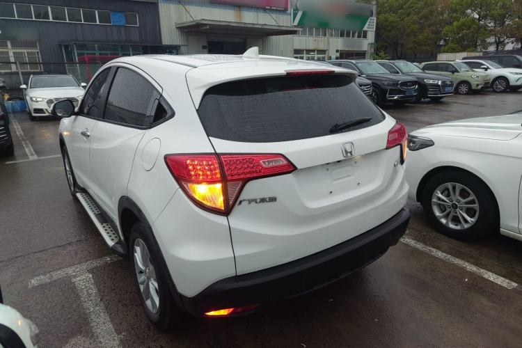 Used Honda Vezel 2017 1.5L CVT 2WD Comfort Model Exterior 2