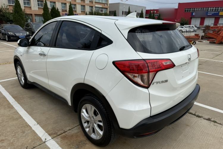 Used Honda Vezel 2017 1.5L CVT 2WD Comfort Model Exterior 3