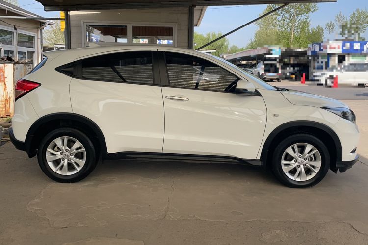 Used Honda Vezel 2017 1.5L CVT 2WD Comfort Model Exterior 3