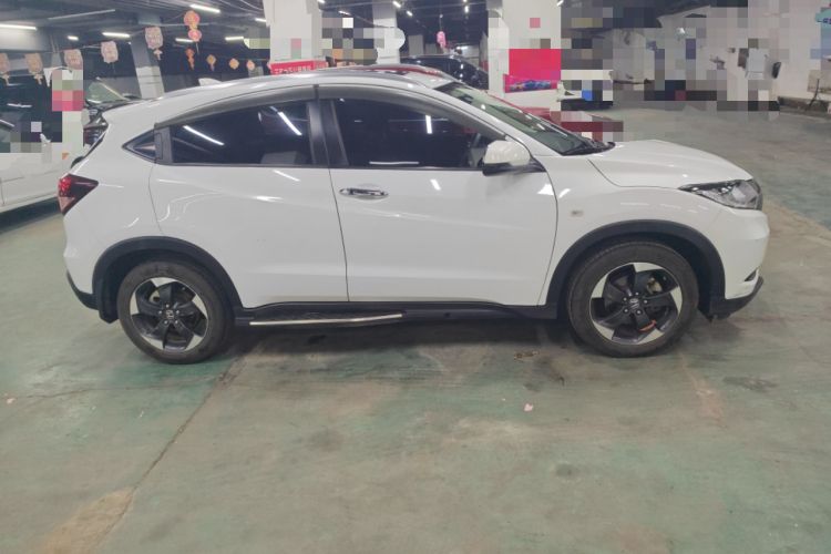 Used Honda Vezel 2017 1.8L CVT Front-Wheel Drive Pioneer Edition Exterior 3