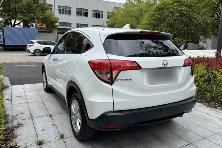 Used Honda Vezel 2017 1.5L CVT 2WD Comfort Model Exterior 3