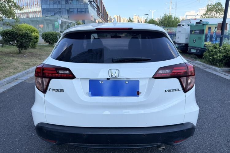 Used Honda Vezel 2017 1.8L CVT Front-Wheel Drive Pioneer Edition Exterior 3