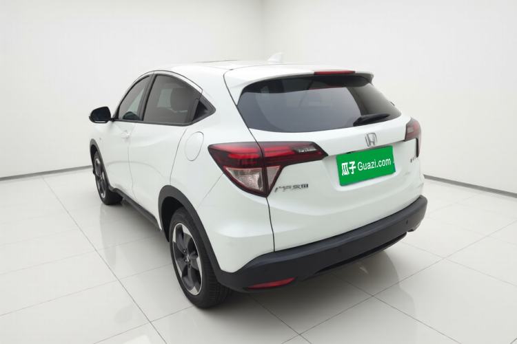 Used Honda Vezel 2017 1.8L CVT Front-Wheel Drive Pioneer Edition Exterior 3
