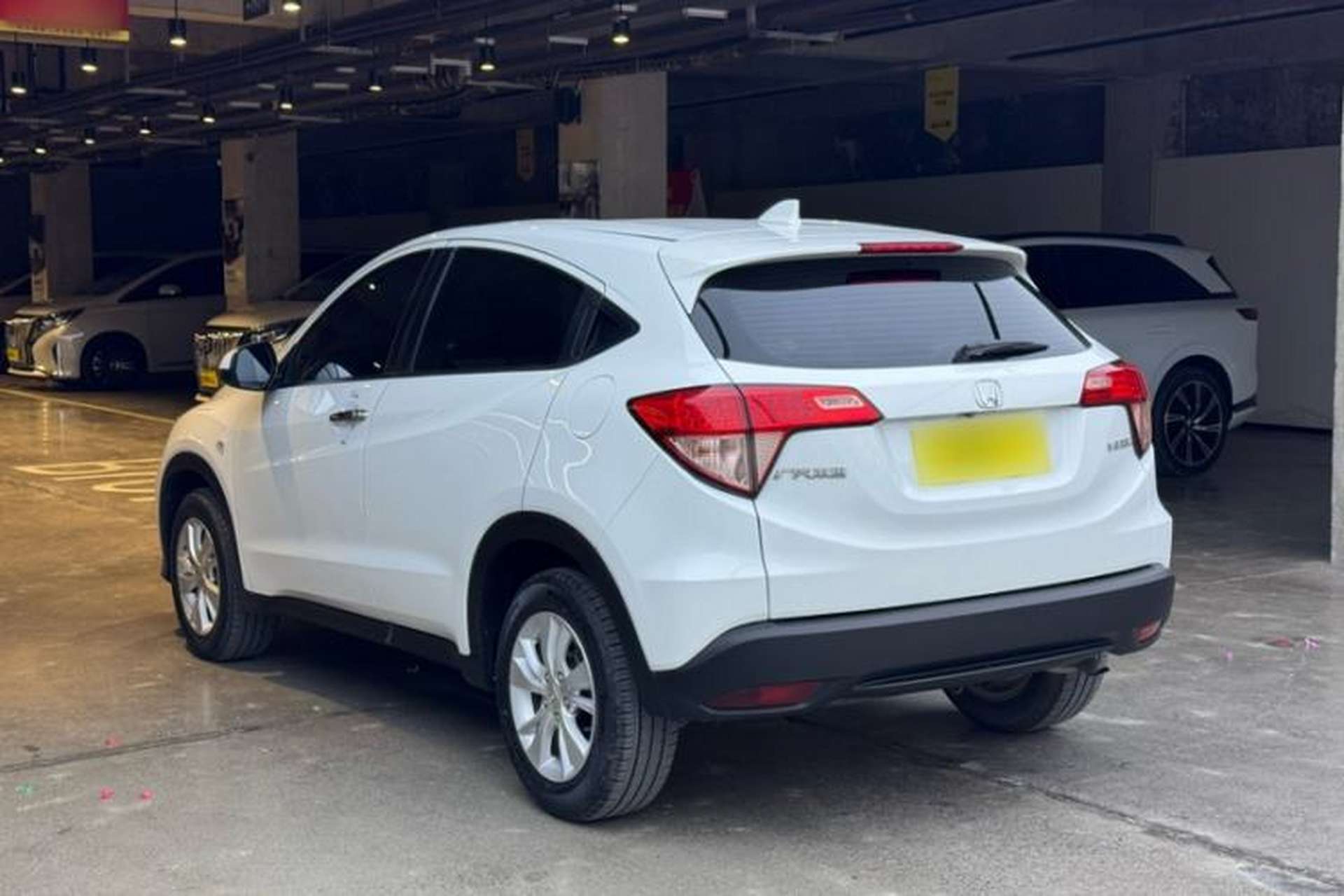 Used Honda Vezel 2017 1.5L CVT 2WD Comfort Model Exterior 4