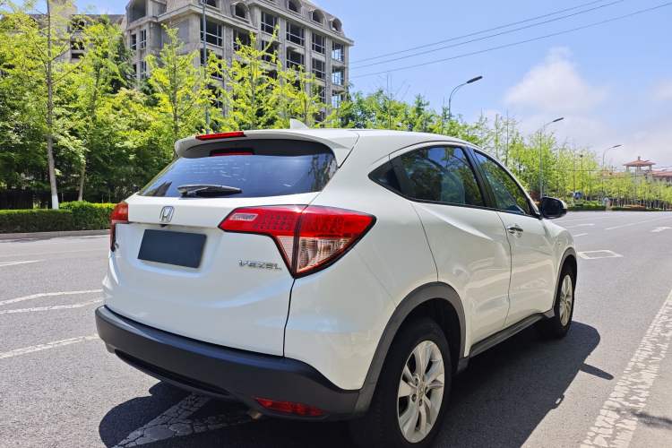 Used Honda Vezel 2017 1.5L CVT 2WD Comfort Model Exterior 4