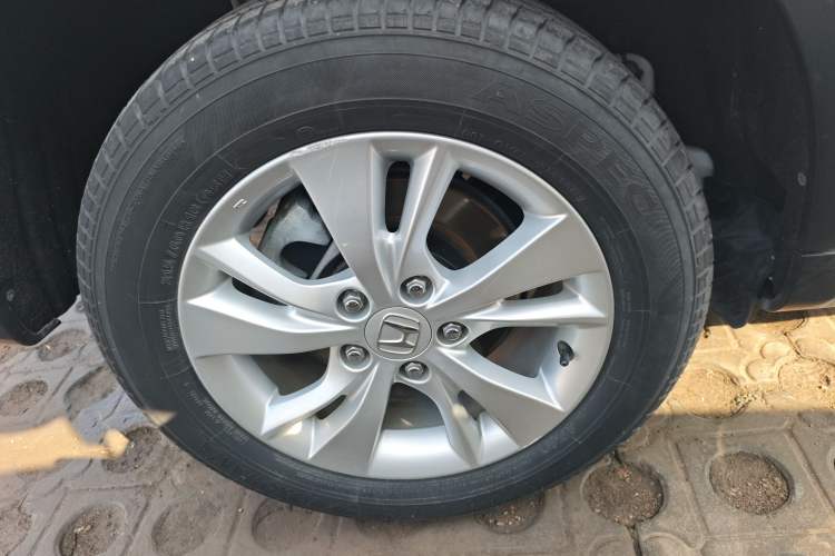 Used Honda Vezel 2017 1.5L CVT 2WD Comfort Model Exterior 5