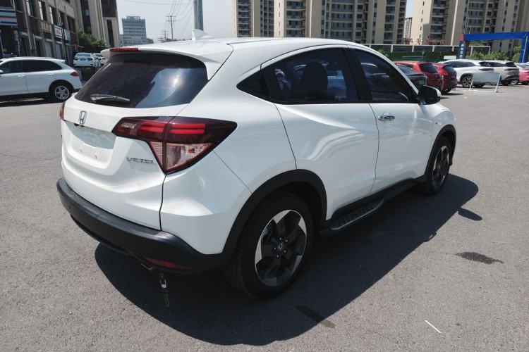 Used Honda Vezel 2017 1.8L CVT Front-Wheel Drive Pioneer Edition Exterior 6