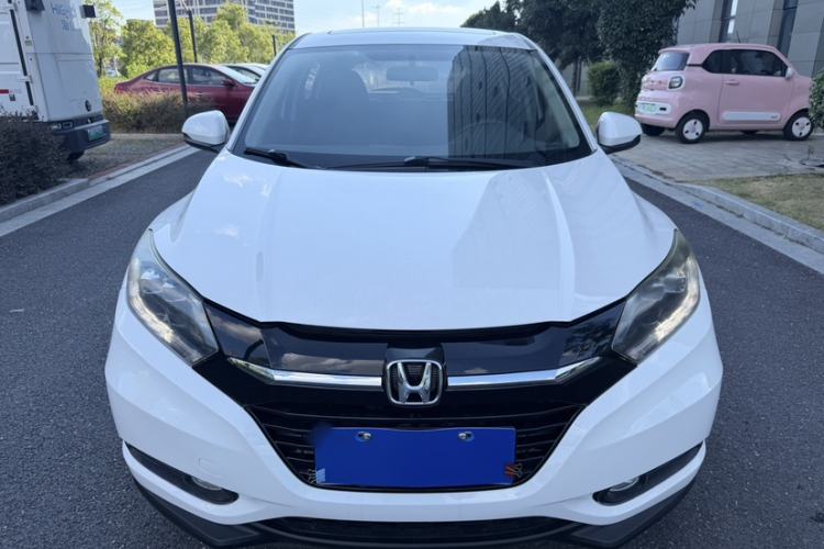 Used Honda Vezel 2017 1.8L CVT Front-Wheel Drive Pioneer Edition Exterior 7