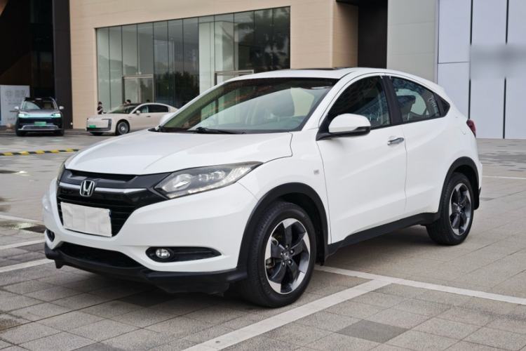 Used Honda Vezel 2017 1.8L CVT Front-Wheel Drive Pioneer Edition Exterior 9