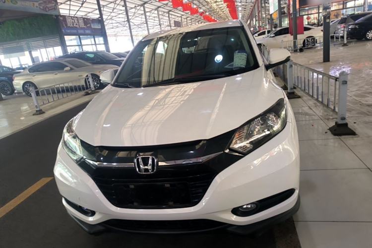 Used Honda Vezel 2017 1.5L CVT 2WD Comfort Model Front