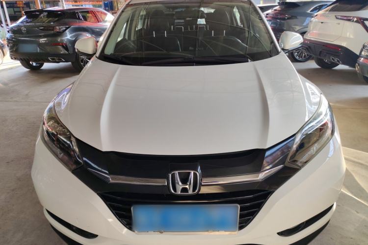 Used Honda Vezel 2017 1.8L CVT Front-Wheel Drive Pioneer Edition Front