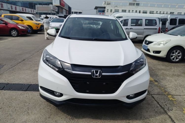 Used Honda Vezel 2017 1.8L CVT Front-Wheel Drive Pioneer Edition Front