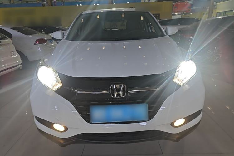 Used Honda Vezel 2017 1.5L CVT 2WD Comfort Model Front