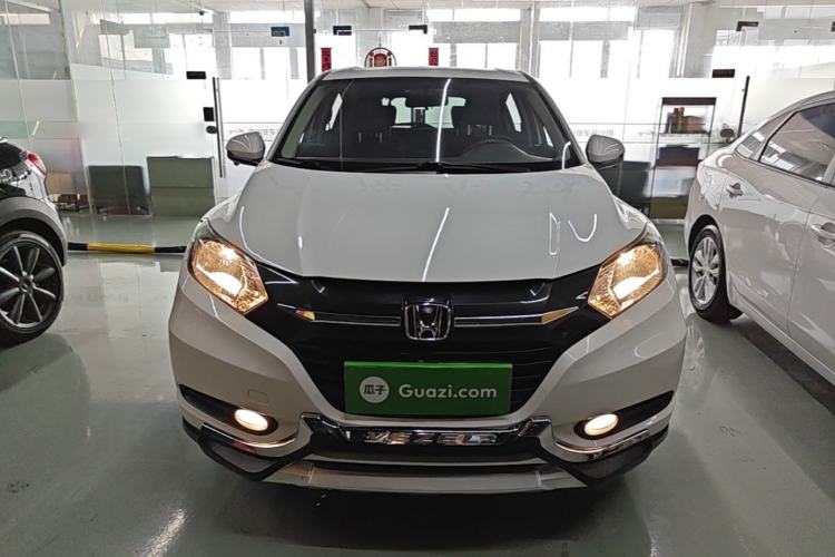 Used Honda Vezel 2017 1.5L CVT 2WD Comfort Model Front