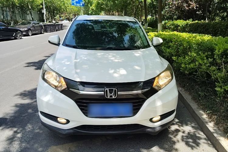 Used Honda Vezel 2017 1.5L CVT 2WD Comfort Model Front