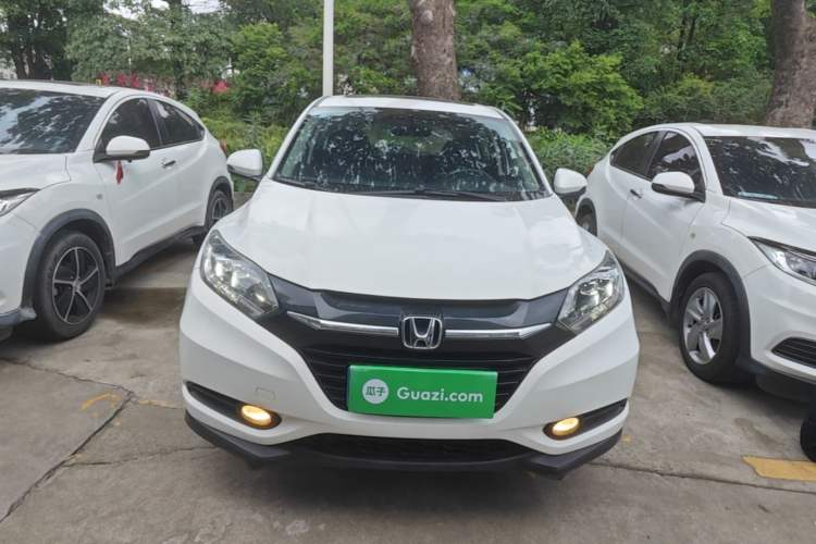 Used Honda Vezel 2017 1.8L CVT Front-Wheel Drive Pioneer Edition Front